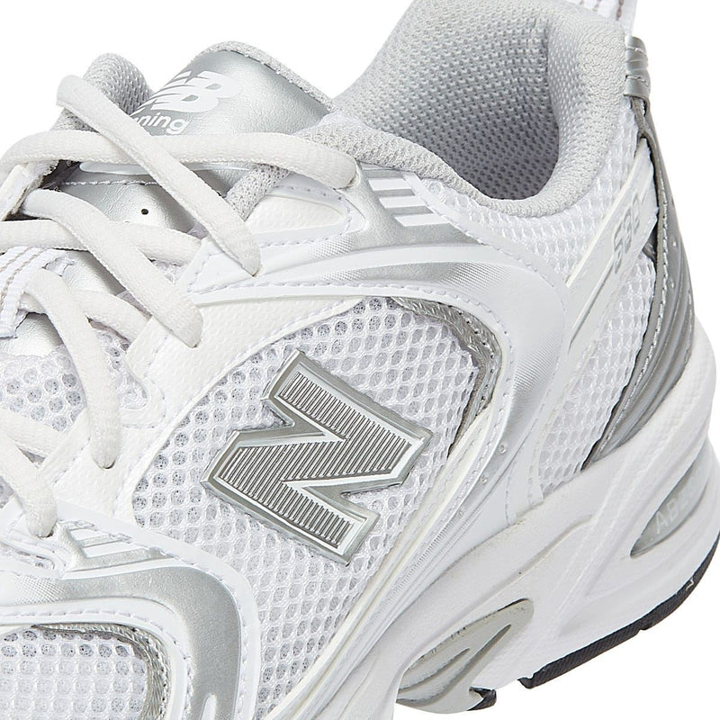 New Balance 530 Damen Munsell Weiß/Silber Metallic Turnschuhe